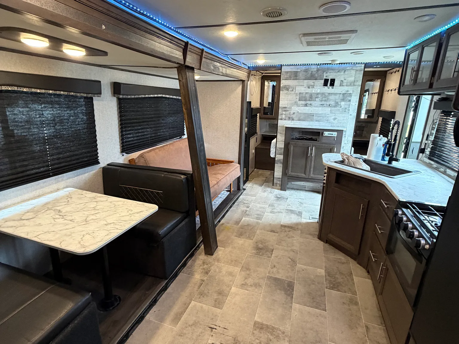 1 bed, $900 — Photo 4