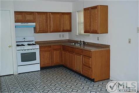 3rd image of 2334 Tradewind Dr