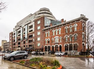 333 Massachusetts Ave Unit 305, Indianapolis, IN