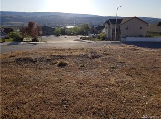 2126 Honeysett Rd, Wenatchee, WA 98801