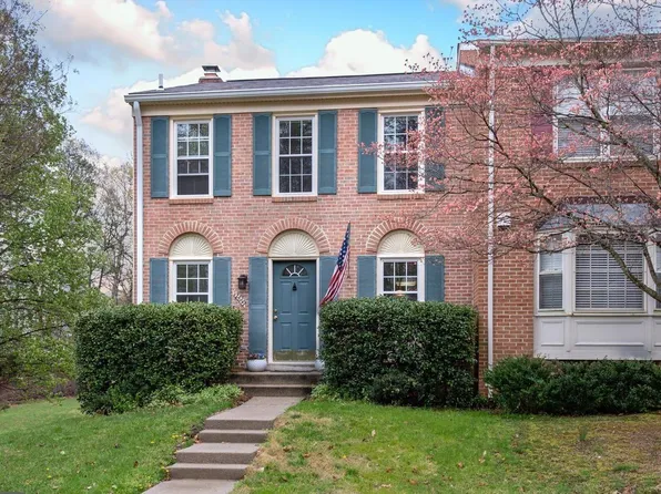 12619 Jedburg Ln, Woodbridge, VA 22192