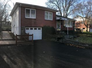 467 Youngwood Dr, East Stroudsburg, PA 18301