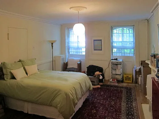 Rented by Awaye Realty Management LLC | media 2