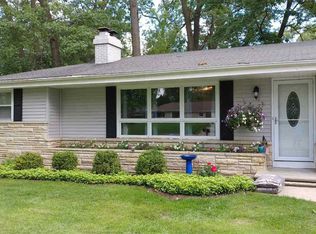 2050 W Point Ter, Green Bay, WI 54304