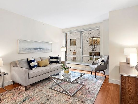 2nd image of 30 West St APT 4G