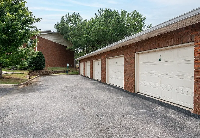 Highland Pointe — Photo 6