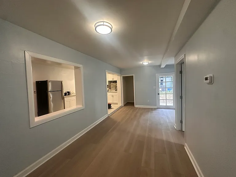 2950 Kline Rd — Photo 4