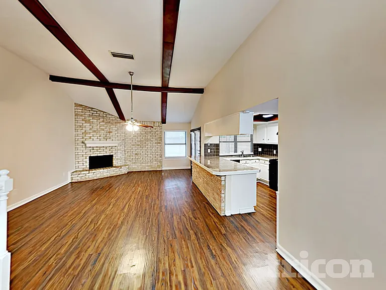 16259 Hollow Wood Dr — Photo 6