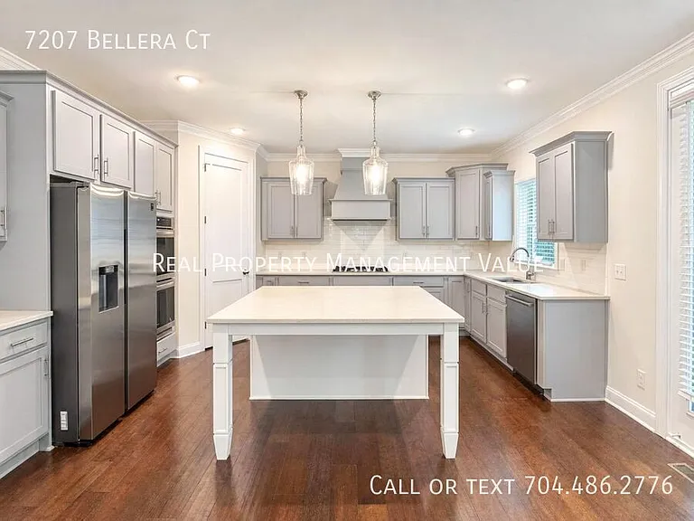 7207 Bellera Ct — Photo 9