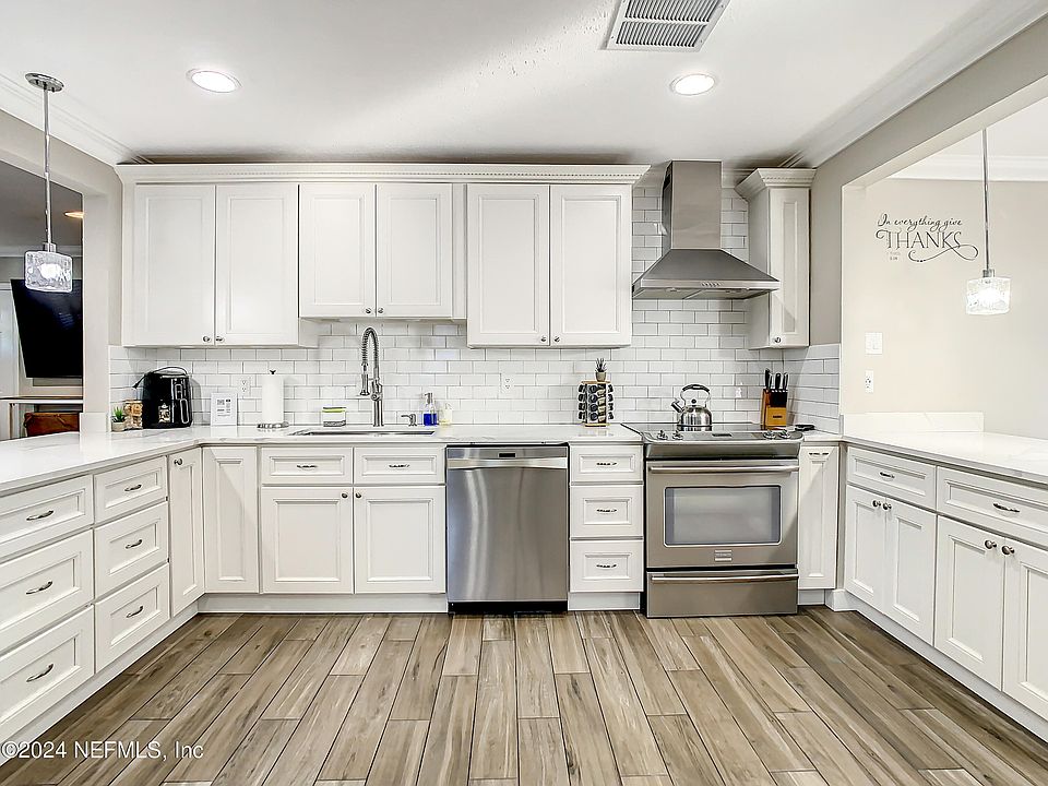 1st image of 1533 S PRESCOTT Avenue