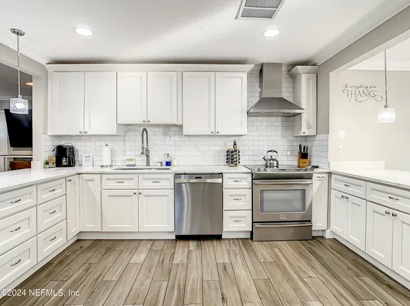 1533 S PRESCOTT Avenue, Clearwater, FL 33756