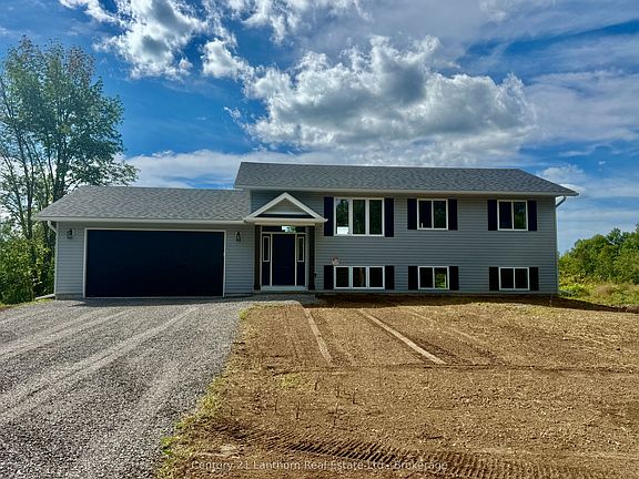 3rd image of 505 Pigden Rd