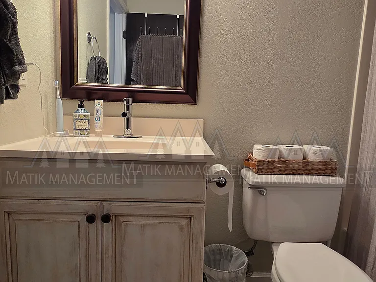 4287 Trumpeter Dr SE — Photo 44