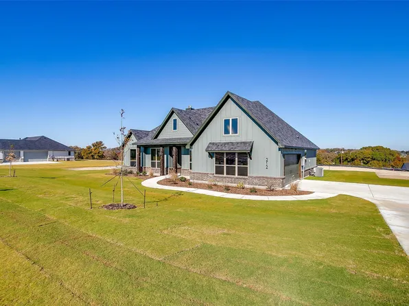 212 Basalt Ln, Azle, TX 76020