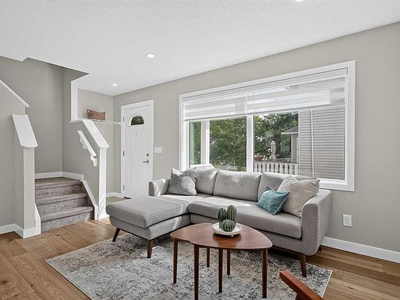4th image of 313 W Killarney Glen Ct SW