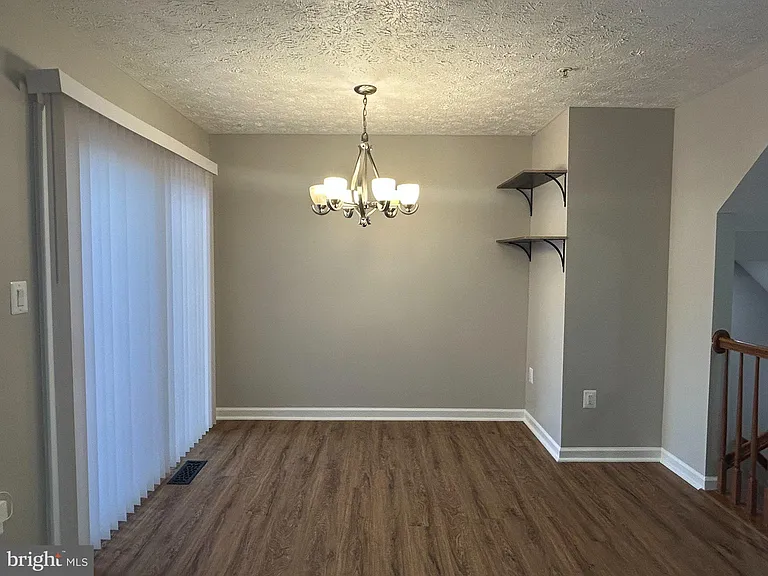 8616 Accokeek St — Photo 12