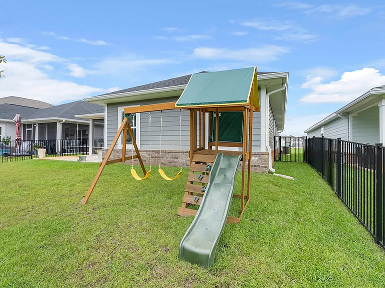 88 Cool Breeze Loop — Photo 26
