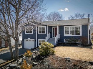 64 Nightingale Dr, Halifax, NS B3M 1V6