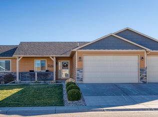 1206 Brown Duck Dr, Gillette, WY 82718