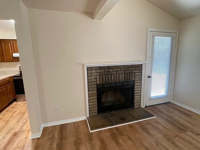 11252 NE 131st Ln — Photo 4