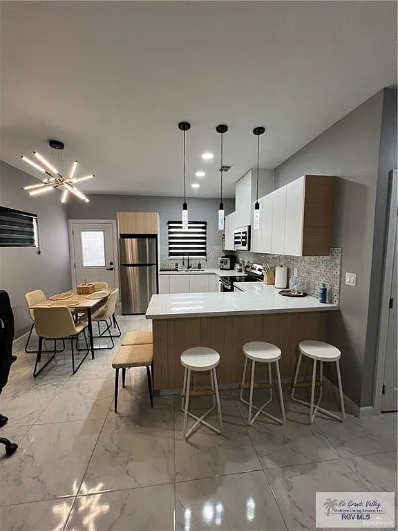 2 bed, 2.0 bath, 1150 sqft, $1,650 — Photo 3