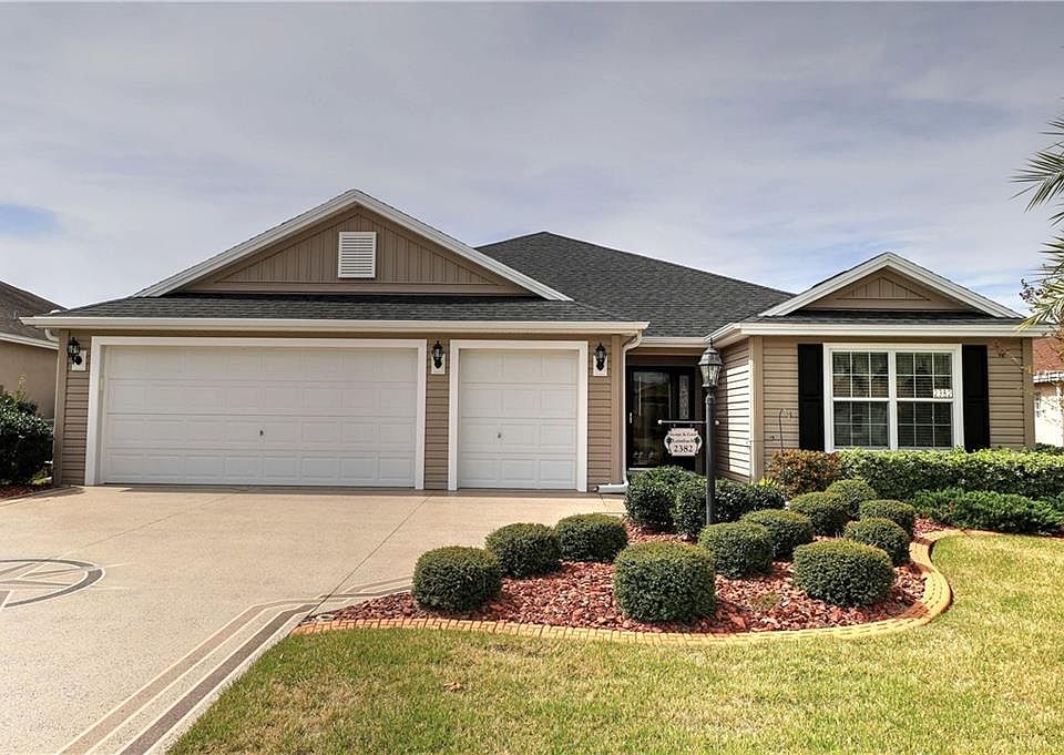 1st image of 2382 Southwood Dr