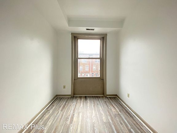 2nd image of 1621 Diamond St #6761867