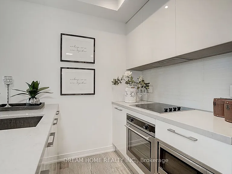 3 Gloucester St #1809 — Photo 10