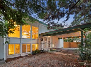 26131 18th Ave S, Des Moines, WA