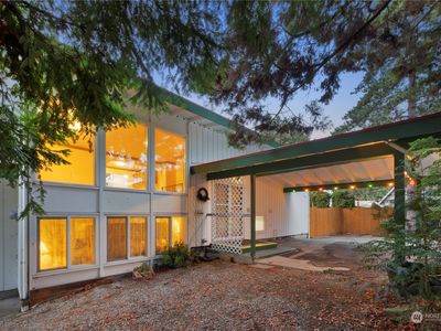 26131 18th Avenue S, Des Moines, WA, 98198