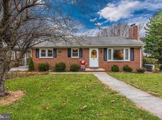 23 Fox Rock Dr, Myersville, MD 21773