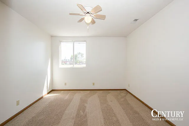 951 Furnas Ave — Photo 24