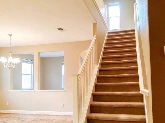 2nd image of 6247 Newhaven Ln