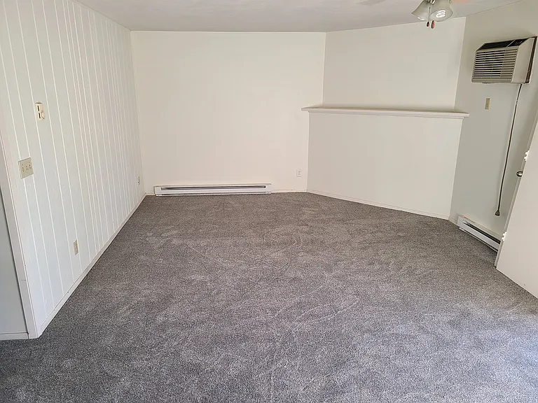 619 Welshire Dr #203 — Photo 4