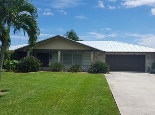 2227 NW Pine Lake Dr, Stuart, FL 34994