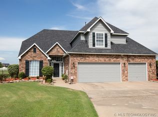 15123 E 112th Ct N, Owasso, OK 74055