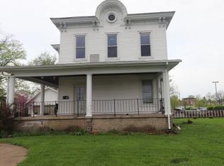 148 S Broadway St, Shelbyville, IL