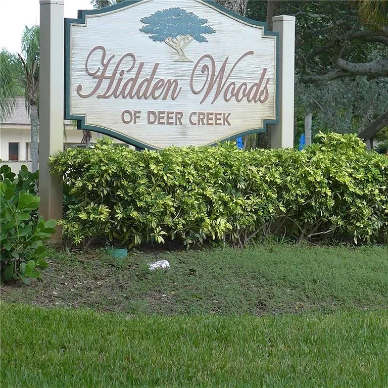 Building Photo - 225 Deer Creek Blvd #905