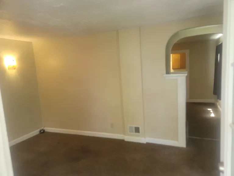307 E Liberty St #307 — Photo 3