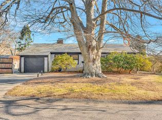 1 Collins Ter, Middletown, RI 02842