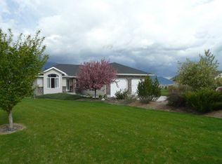 4006 N 3600 W, Moore, ID 83255