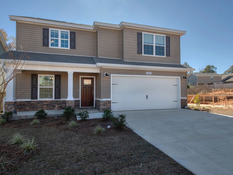 1st image of 452 Eisenhower Dr