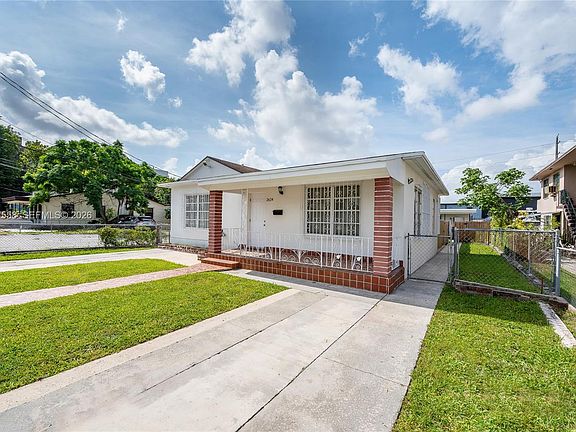 3rd image of 2624 NW 24th St