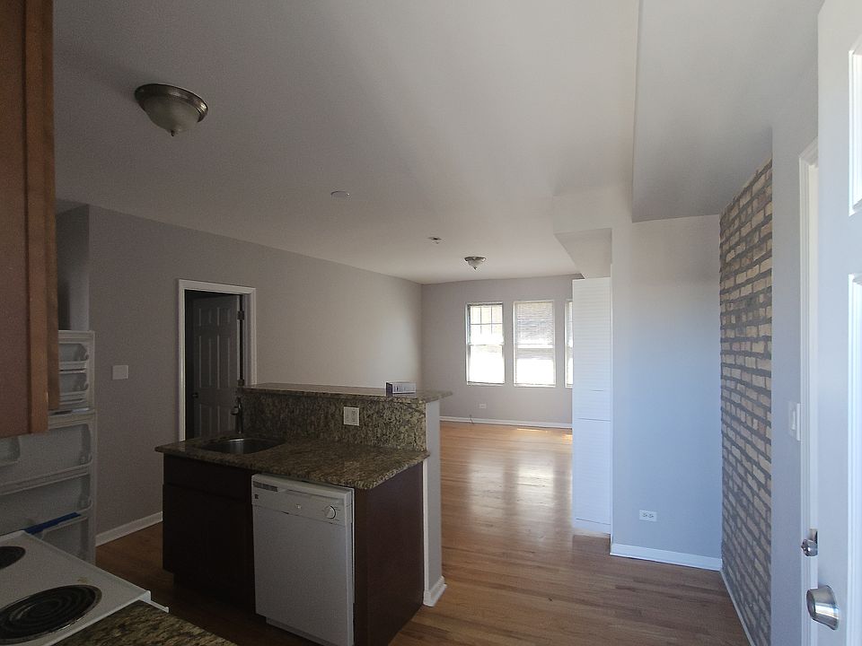 1st image of 5717 N Kimball Ave #3W