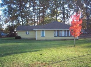 17347 Wick St, Lake Milton, OH 44429