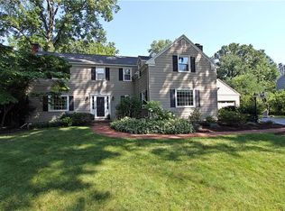 20 Creekside Ln, Rochester, NY 14618