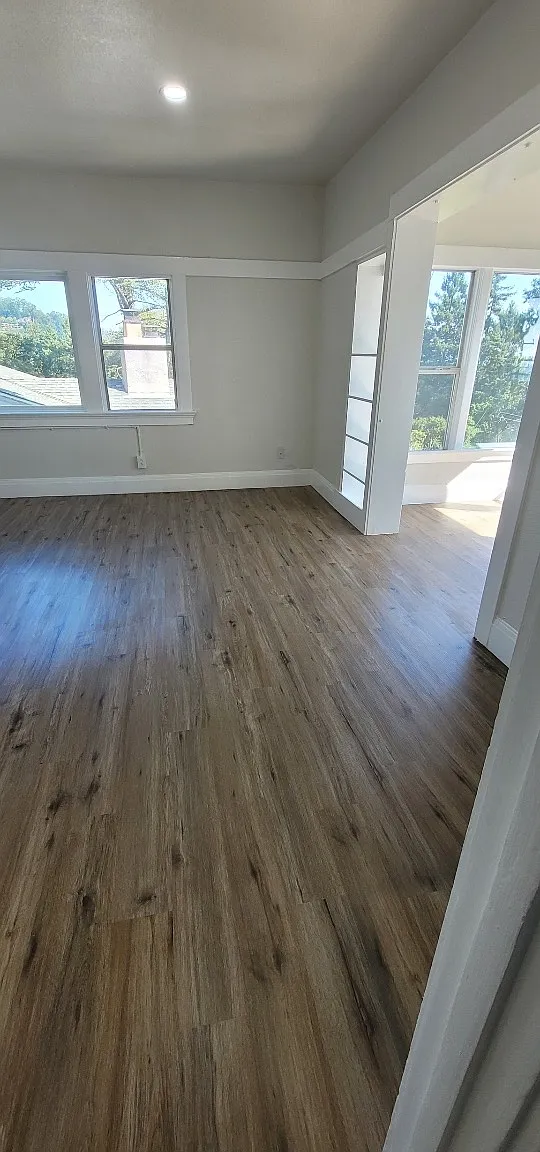 Studio, 700 sqft, $2,995 — Photo 4