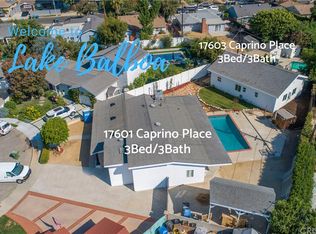 17601 Caprino Pl, Lake Balboa, CA 91406