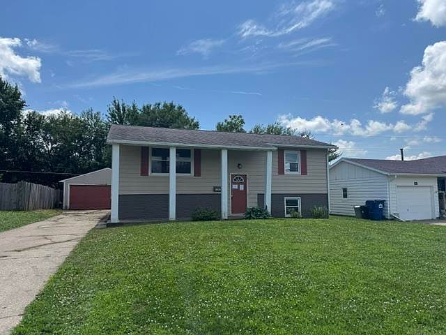 1st image of 1601 Laurel Dr