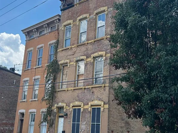 2137 Colerain Ave, Cincinnati, OH 45214